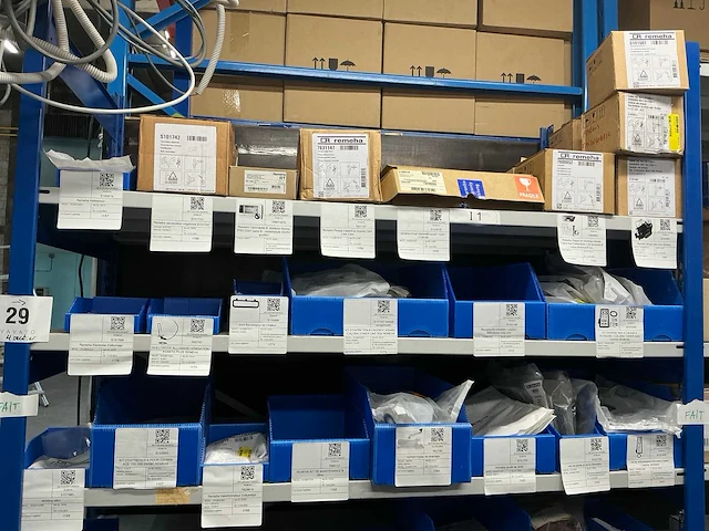 Partij installatiemateriaal viessmann, remeha, vaillant - afbeelding 22 van  49
