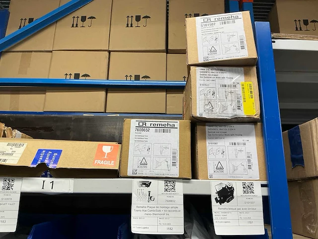Partij installatiemateriaal viessmann, remeha, vaillant - afbeelding 36 van  49