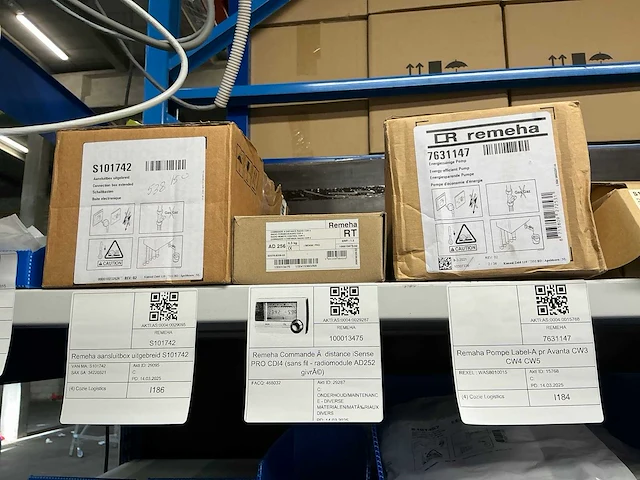 Partij installatiemateriaal viessmann, remeha, vaillant - afbeelding 38 van  49