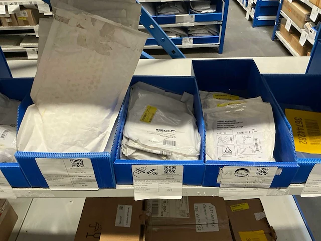 Partij installatiemateriaal viessmann, remeha - afbeelding 18 van  33