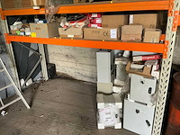Partij installatiemateriaal - afbeelding 1 van  15