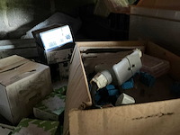 Partij installatiemateriaal - afbeelding 12 van  15