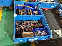 Partij installatiemateriaal