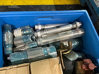 Partij installatiemateriaal - afbeelding 6 van  7