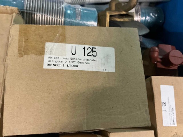 Partij installatiemateriaal - afbeelding 7 van  7