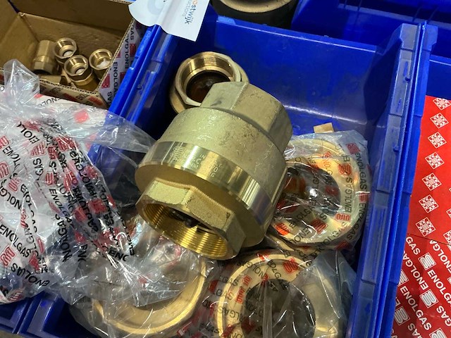 Partij installatiemateriaal - afbeelding 8 van  13