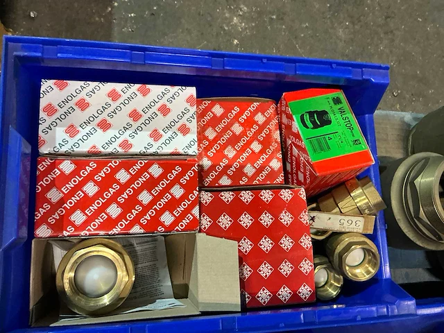 Partij installatiemateriaal - afbeelding 5 van  13