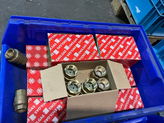 Partij installatiemateriaal - afbeelding 10 van  13