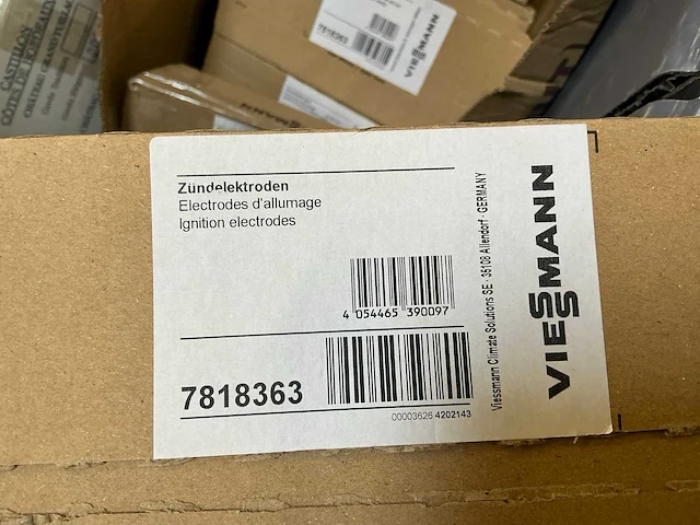 Partij installatiemateriaal - afbeelding 14 van  18