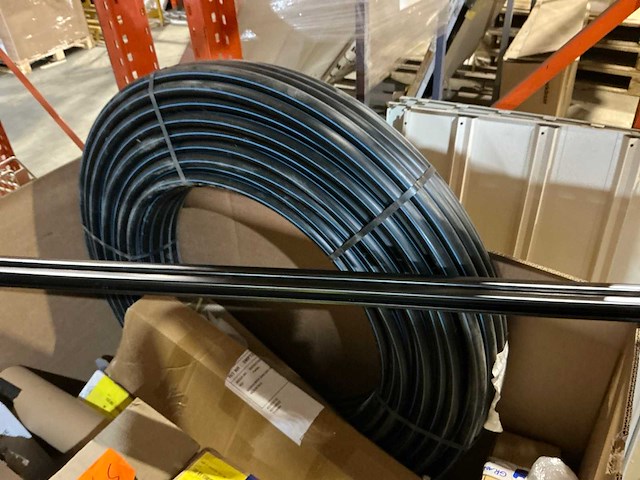 Partij installatiematerialen - afbeelding 2 van  8