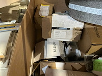 Partij installatiematerialen - afbeelding 4 van  7