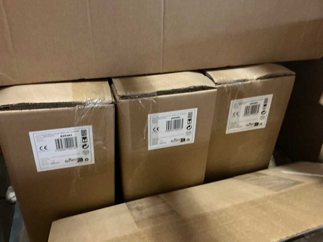 Partij installatiematerialen - afbeelding 3 van  11