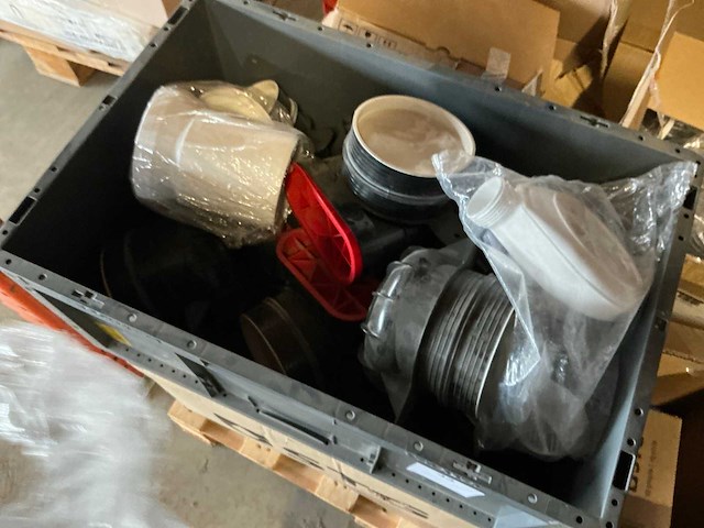 Partij installatiematerialen - afbeelding 4 van  7