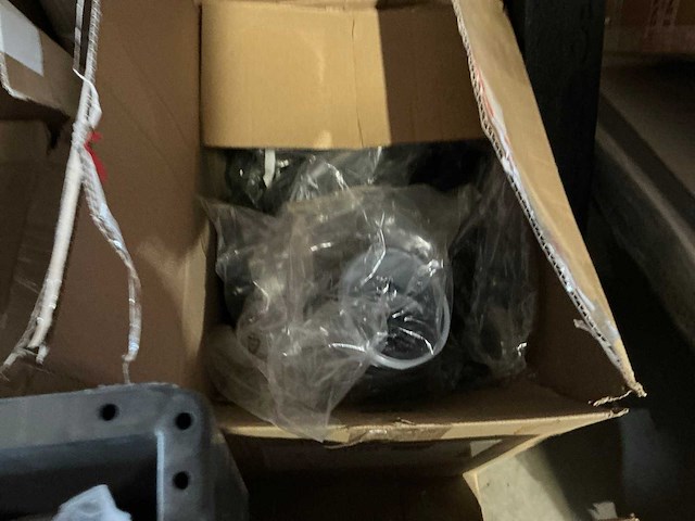 Partij installatiematerialen - afbeelding 5 van  7