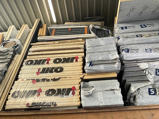 Partij isolatieplaten - afbeelding 4 van  9