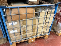 Partij isolatiepluggen en diverse bevestigingsmaterialen - afbeelding 9 van  11