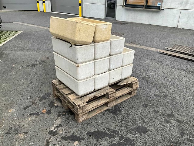 Partij italiaanse bloembakken - afbeelding 2 van  7