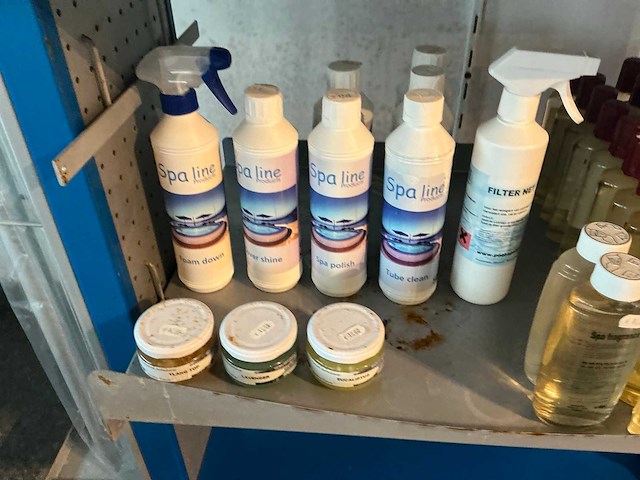 Partij jacuzzi/ zwembad accessoires en produkten - afbeelding 7 van  13