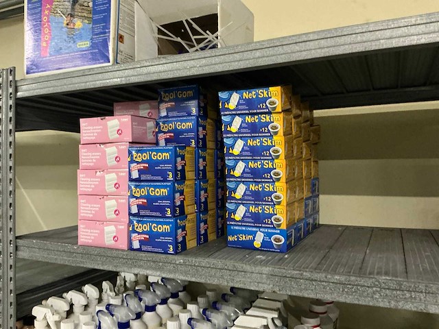 Partij jacuzzi/zwembad accessoires en produkten - afbeelding 10 van  26