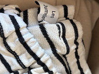 Partij joggings - afbeelding 7 van  9