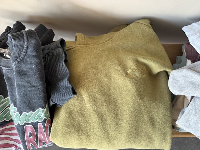 Partij joggings - afbeelding 7 van  13