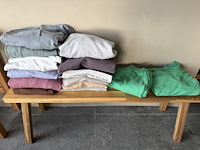 Partij joggings - afbeelding 1 van  12