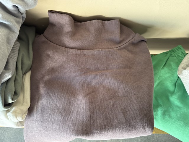 Partij joggings - afbeelding 6 van  12