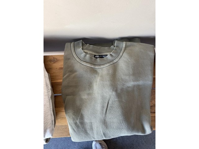 Partij joggings - afbeelding 7 van  15