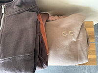 Partij joggings - afbeelding 11 van  15