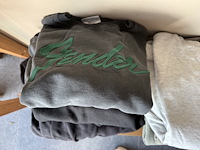 Partij joggings - afbeelding 15 van  15