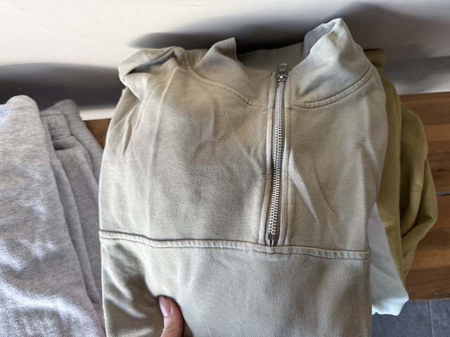 Partij joggings - afbeelding 3 van  13