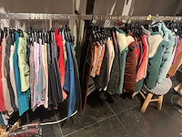 Partij jongens en meisjes 0-12jaar kinderkleding (2600x) - afbeelding 2 van  53