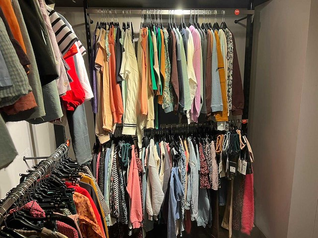 Partij jongens en meisjes 0-12jaar kinderkleding (2600x) - afbeelding 7 van  53