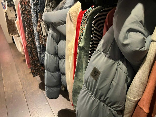 Partij jongens en meisjes 0-12jaar kinderkleding (2600x) - afbeelding 8 van  53