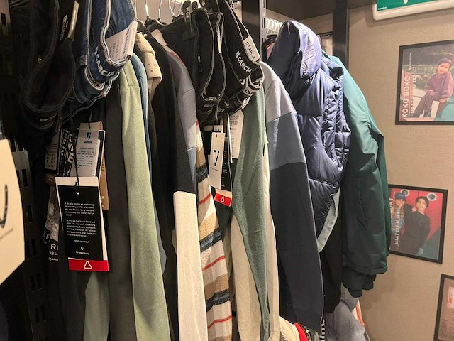 Partij jongens en meisjes 0-12jaar kinderkleding (2600x) - afbeelding 49 van  53