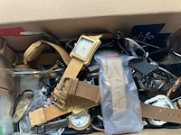 Partij juwelen en horloges - afbeelding 5 van  27
