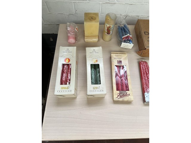 Partij kaarsen - afbeelding 2 van  4