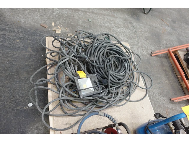Partij kabel - afbeelding 2 van  2