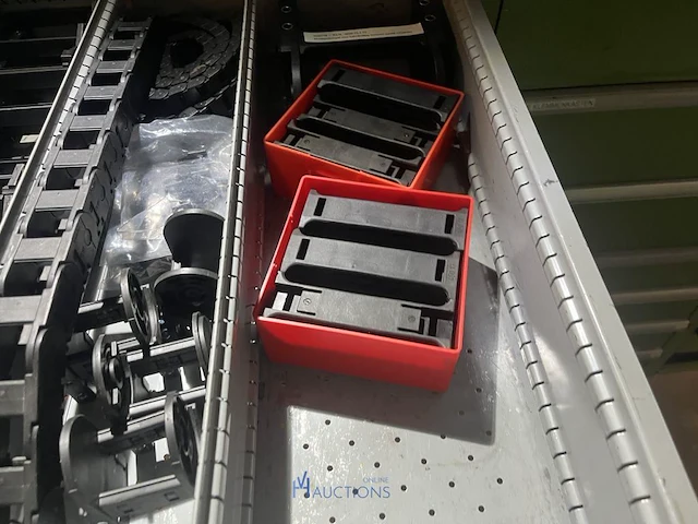 Partij kabelgeleidingen en installatietoebehoren - afbeelding 19 van  67