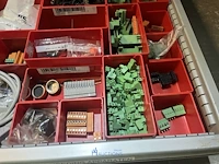 Partij kabelgeleidingen en installatietoebehoren - afbeelding 60 van  67