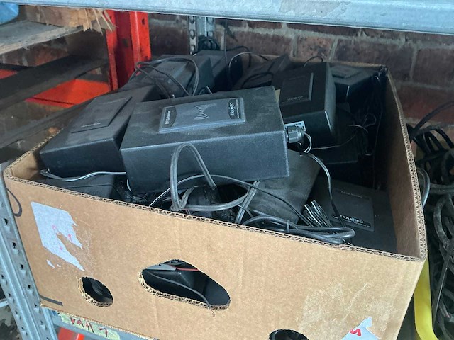 Partij kabels en overige elektriciteit - afbeelding 3 van  9