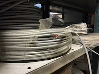Partij kabels, krimpkousen, usb-hubs,.. - afbeelding 16 van  37
