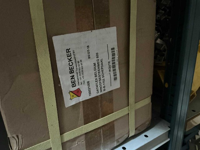 Partij kabels, krimpkousen, usb-hubs,.. - afbeelding 27 van  37