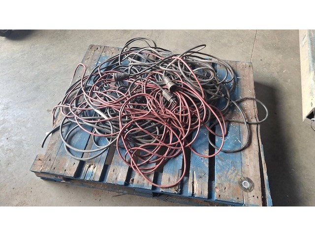 Partij kabels - afbeelding 1 van  1