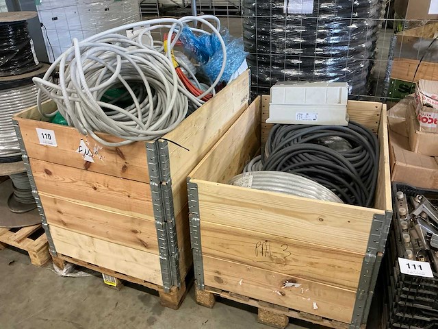 Partij kabels - afbeelding 1 van  6