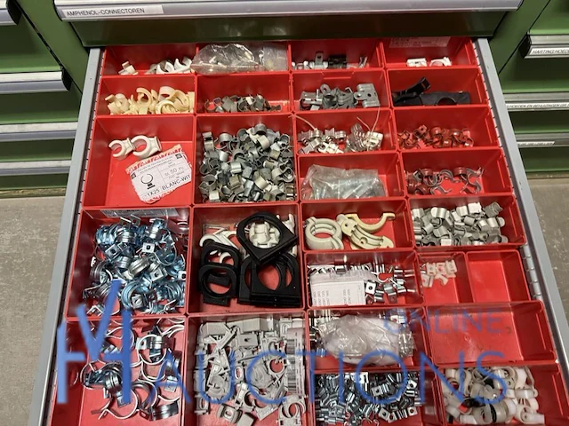 Partij kabelschoenen en klemmen - afbeelding 15 van  19