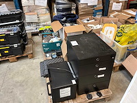 Partij kantoorartikelen - afbeelding 1 van  17