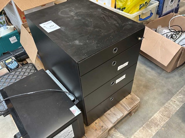 Partij kantoorartikelen - afbeelding 10 van  17