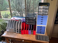 Partij kantoorinventaris - afbeelding 1 van  5