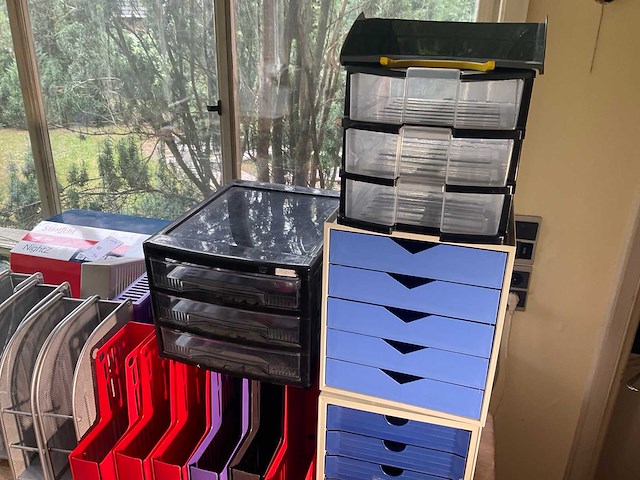 Partij kantoorinventaris - afbeelding 4 van  5